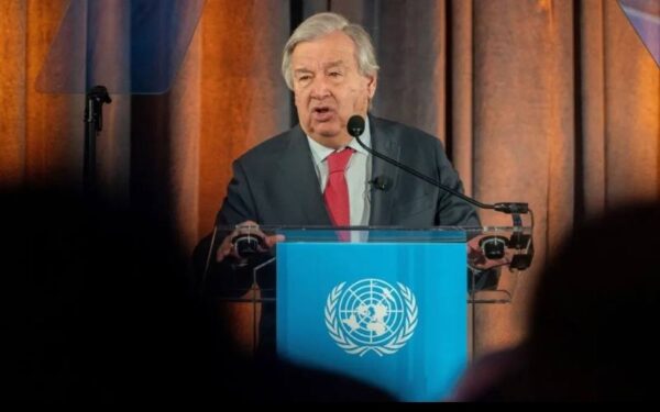 Guterres fala em “crise moral” e reforça apelo internacional por ajuda efetiva à população palestina, onde 900 mil crianças passam fome