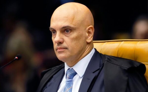 O ministro Alexandre de Moraes, do Supremo Tribunal Federal (STF), foi alvo, na terça-feira (30), de uma medida incomum na história da diplomacia internacional: a inclusão na lista de sanções da Lei Global Magnitsky