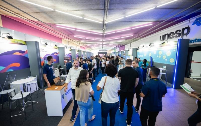 Estão abertas as inscrições para a 12ª edição da Innovation Week, que acontecerá entre os dias 19 e 21 de agosto de 2025, no PIT - Parque de Inovação Tecnológica São José dos Campos, com o provocativo tema “Espie o Futuro”