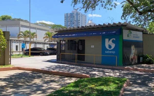 A Sabesp está realizando manutenção emergencial para restabelecer a capacidade plena da estação na maior brevidade possível