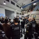 Quadrilha formada por estrangeiros usava fintechs, empresas de fachada e até serviços terceirizados para ocultar valores de golpes virtuais; mandados foram cumpridos em São José dos Campos, São Paulo e Ibiúna, SP
