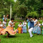 Em comemoração ao Mês do Folclore, o grupo de jongo Mistura de Raça se apresenta na Casa de Cultura Eugênia da Silva (Novo Horizonte)