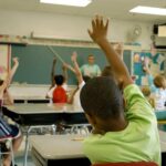 Apesar de avanços recentes, os números mostram que a meta do governo para 2024, que era alfabetizar 60% dos alunos ao fim do 2º ano do ensino fundamental, quase não foi atingida