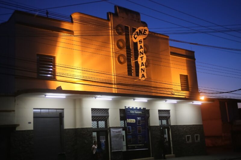 O palco do Cine Santana, na região norte de São José dos Campos, recebe na próxima quarta-feira (27), às 20h, mais uma edição do Concerto de Câmara da Orquestra Joseense. 