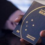 Passaportes escaneados e contas de milhas são vendidos na dark web por até US$ 5.000, revela estudo da NordVPN