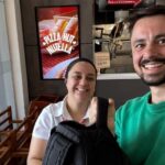 A coxinha que vale a parada: a história real de uma mochila esquecida, uma funcionária atenta e uma fé renovada nas pessoas