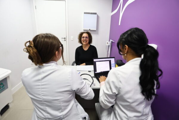 Parceria com Anhembi Morumbi amplia especialidades médicas