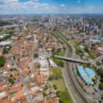 Projeto de revisão da PGV chega ao Legislativo junto com mudanças no ITBI, taxa de lixo e iluminação pública; entenda como cada medida pode impactar seu bolso