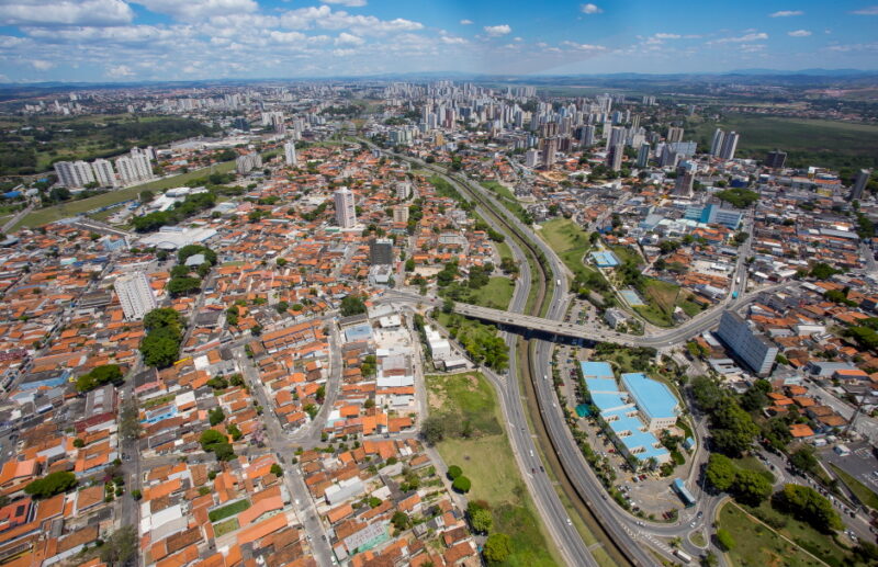 Projeto de revisão da PGV chega ao Legislativo junto com mudanças no ITBI, taxa de lixo e iluminação pública; entenda como cada medida pode impactar seu bolso