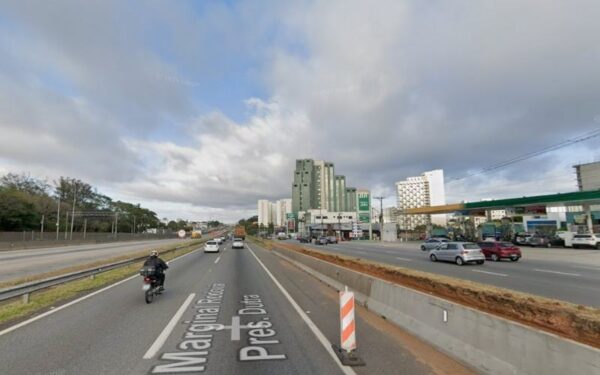 Rodovia Presidente Dutra na altura do km 148