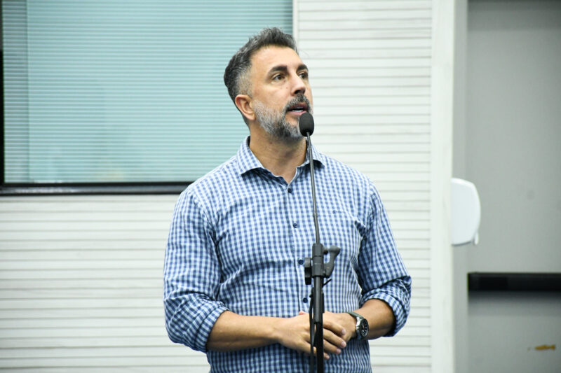 Senna (PL) cobra reforço policial em escolas após casos de violência