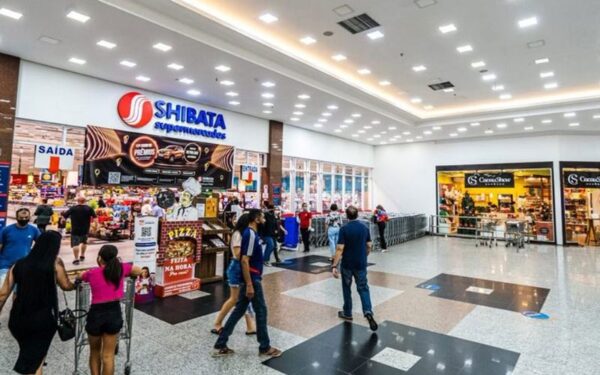 Supermercado no Jardim Oriente, em São José dos Campos