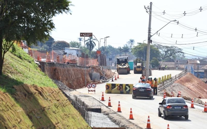 Trânsito na Avenida João Marson terá alteração para obra