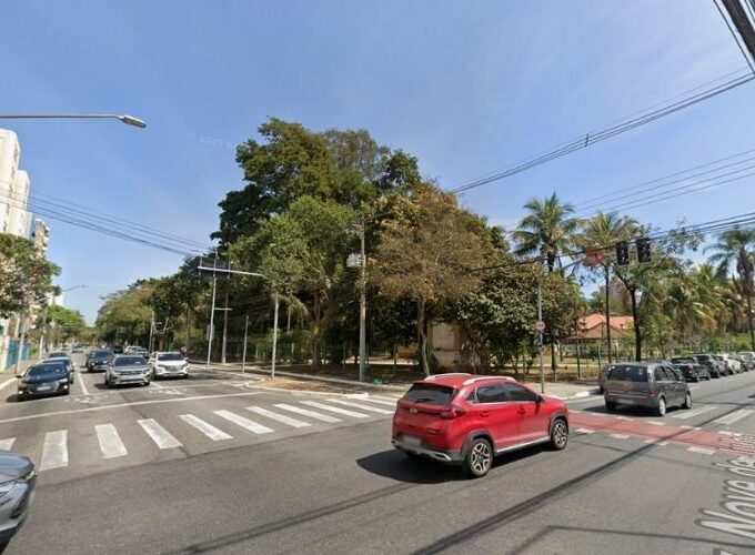 Avenida Nove de Julho em São José dos Campos