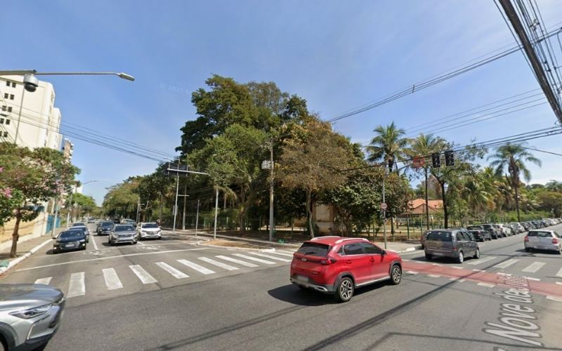 Avenida Nove de Julho em São José dos Campos
