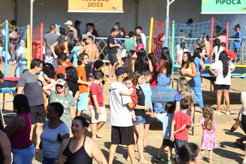 Conexão Juventude chega à 10ª edição neste domingo ]