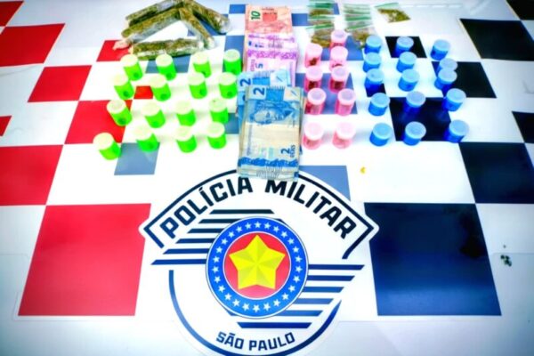 Dois são detidos por tráfico de drogas na zona sul de São José dos Campos