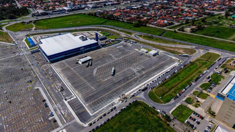 Passagem por centro de triagem passa a ser obrigatória para caminhões do Porto de São Sebastião