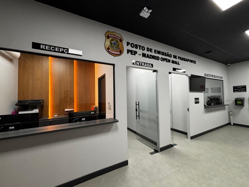 Novo posto de emissão de passaportes da Polícia Federal começa a funcionar no Madrid Open Mall, em São José dos Campos