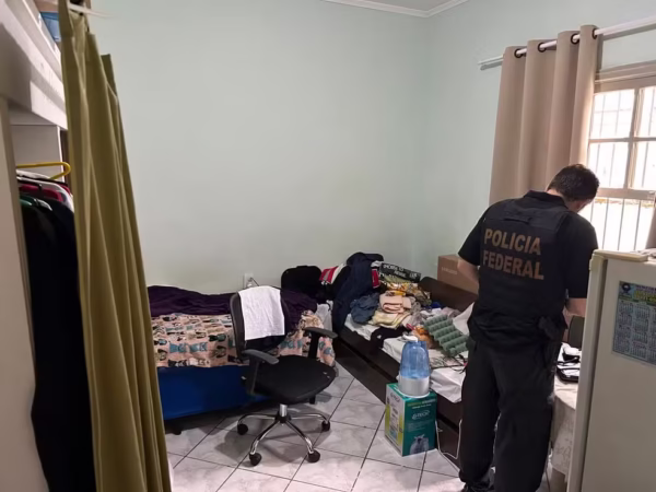 PF prende morador de São José dos Campos por compartilhar imagens de abuso infantil