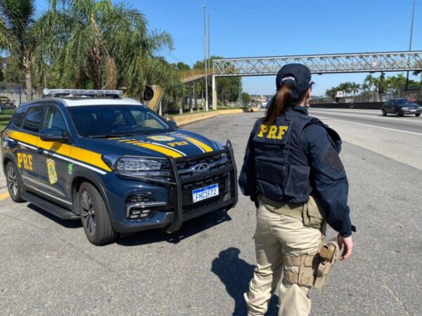 Policia Rodoviaria Federal na Dutra
