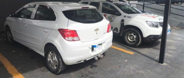 Roubo de veículo em São José dos Campos