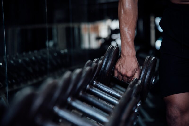 Setor fitness cresce e número de academias quase triplica no Brasil em dez anos