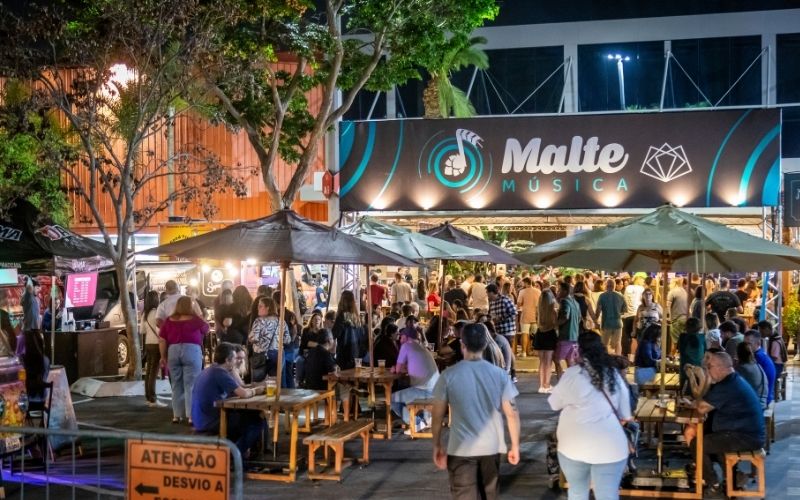 Shopping de São José promove festival com shows ao vivo e chopes artesanais