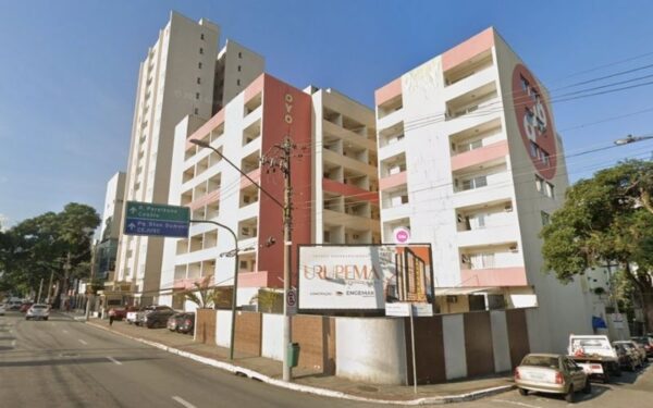 Implosão do antigo Hotel Urupema vai parar o Centro de São José neste domingo; operação usa 50 kg de explosivos e dura seis segundos