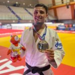 Lucas Godoy é bicampeão mundial de judô em Paris