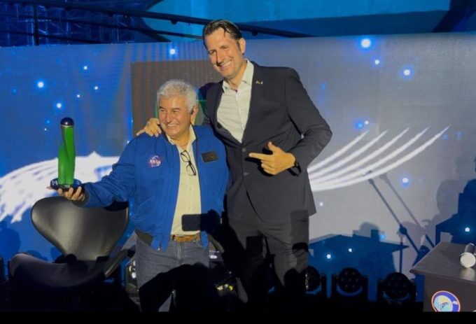 MarcosPontes e o fundador do #BrazilsBest Institute, Phil Klose