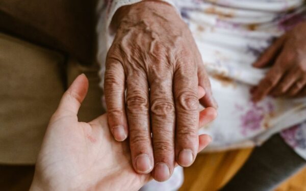 Pesquisadores paulistas desenvolvem composto com potencial para tratar Alzheimer