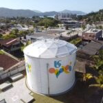 Vai faltar água no Ano Novo? Sabesp aposta R$ 470 milhões no Litoral Norte para conter um velho problema do verão