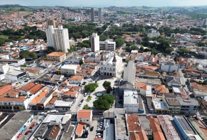 Confira o que abre e fecha em Jacareí nos feriados de Natal e Ano-Novo