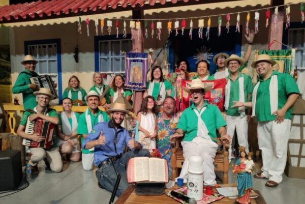 Evento gratuito chega a São José dos Campos de 11 a 14 de dezembro com shows, folia de Reis, circuito de ateliês e manhã infantil no Parque Vicentina Aranha