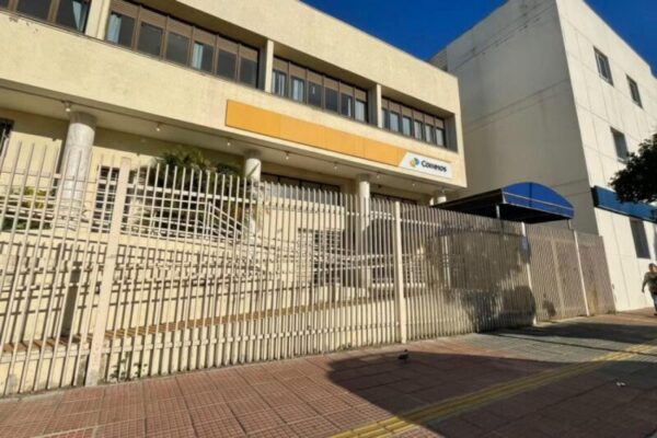 Greve dos Correios chega a São José