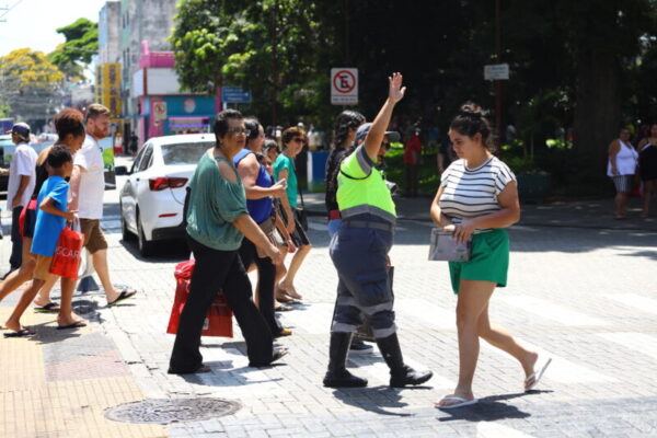 Operação vai organizar trânsito no Centro até 24 de dezembro