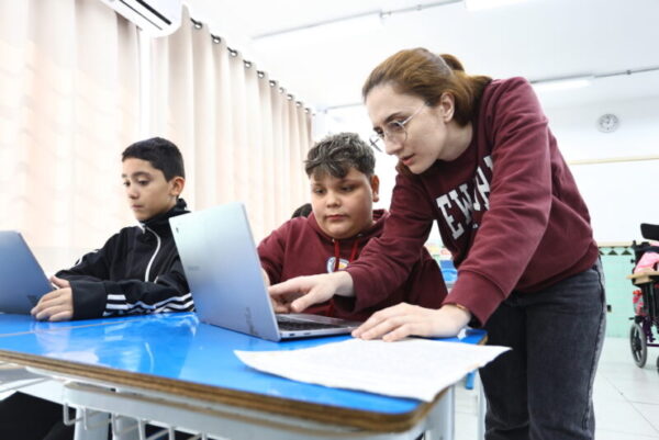 Prefeitura abre concurso para professor da rede municipal