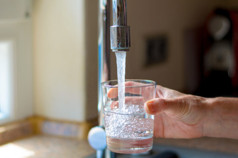 Onda de calor dispara consumo, represas caem e São Paulo entra em modo alerta para evitar nova crise da água