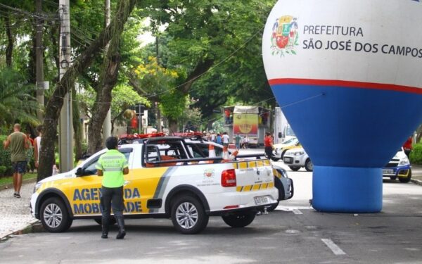 Carnaval altera trânsito em São José dos Campos a partir de hoje; veja ruas interditadas e horários