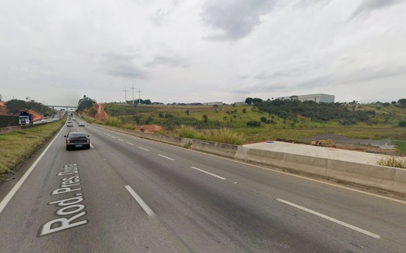 Faixa da Via Dutra em São José é liberada após cinco dias de interdição por erosão