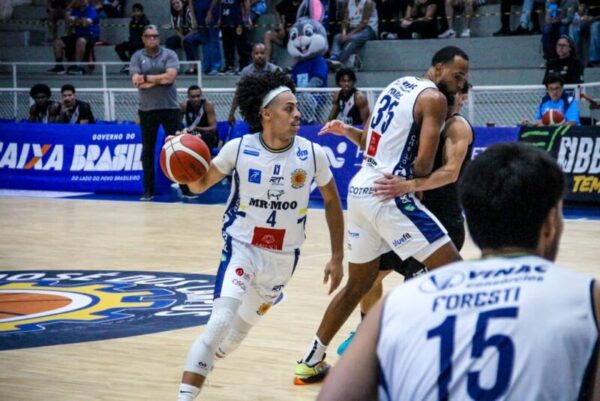 Mr.Moo São José Basketball abre segundo turno do NBB Caixa em duelo direto contra o Paulistano