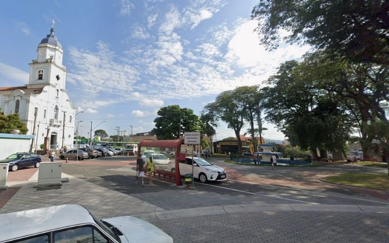 Polícia prende foragido da Justiça na região central de São José