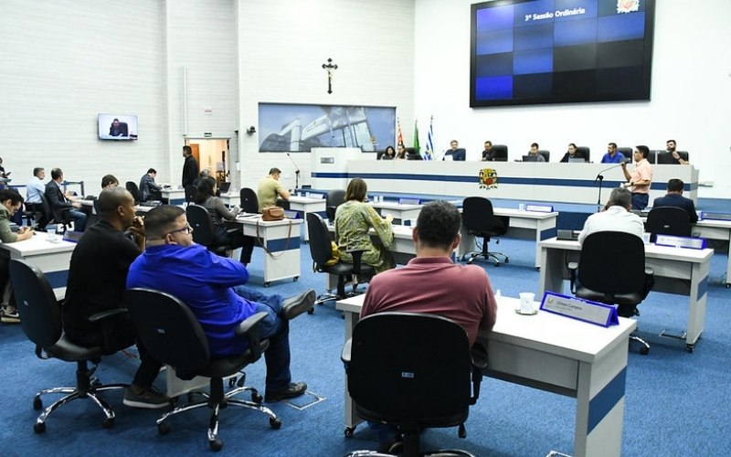 Câmara vota “Choque de Ordem”, corredores de fauna e mudança na carreira do magistério e sinaliza a agenda de 2026