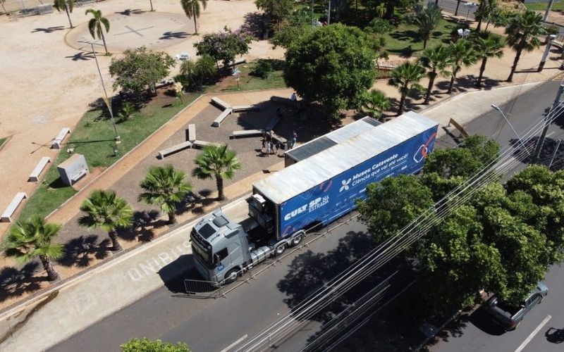 Carreta do Museu Catavento chega a São José e oferece experiências científicas gratuitas