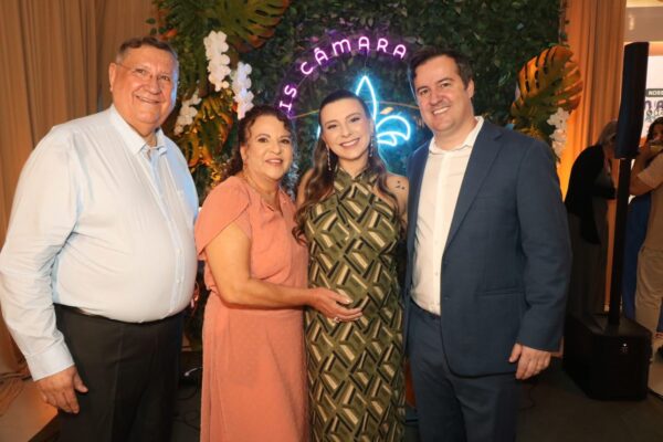 Elis Vacinas inaugura nova unidade em Jacareí com presença de profissionais da saúde e convidados