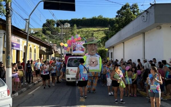 Folia de Lobato começa neste sábado com quatro dias de shows, blocos e matinês em Monteiro Lobato