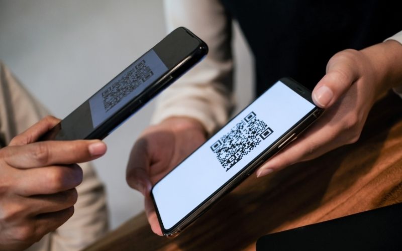 Golpe de Carnaval: Pix e cartão viram alvo fácil durante a folia