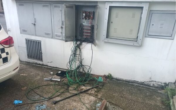 Homem é preso por furto de fiação na Avenida Ademar de Barros