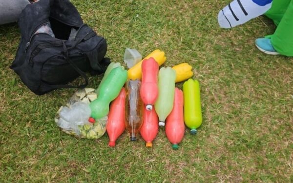 Policiais disfarçados de ETs prendem vendedores de bebida adulterada e suspeito de furto em megabloco no Ibirapuera